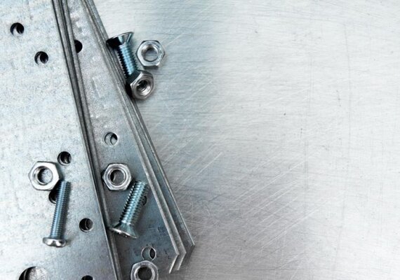 🔩 Edelstahl und Aluminium kombinieren – funktioniert das? - Edelstahl und Aluminium – gutes Team oder Risiko? | Schraubentipps bei WIB-TEC